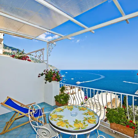 Aparthotel La Rosa Dei Venti 3*