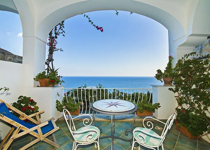 洛萨德温提酒店 波西塔諾