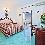 La Rosa Dei Venti Aparthotel