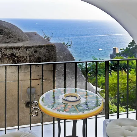 Hotel apartamentowy La Rosa Dei Venti Positano