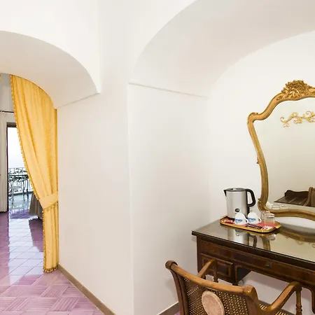 La Rosa Dei Venti 3* Positano